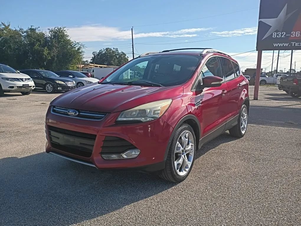 Used 2014 Ford Escape Titanium w/ Equipment Group 401A FWD image 1