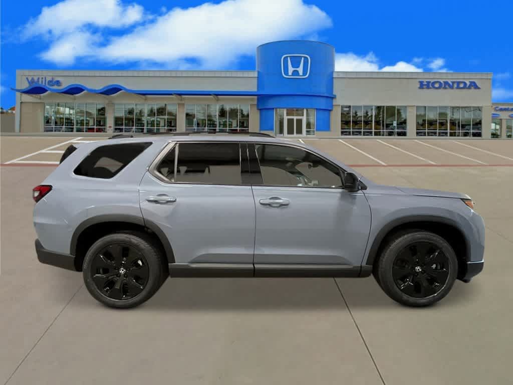 New 2026 Honda Pilot Black Edition image 8