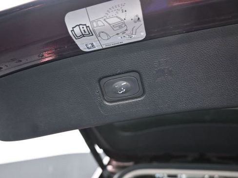 Used 2017 Ford Edge Sport w/ Equipment Group 401A AWD/4WD image 7
