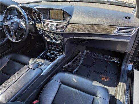 Used 2016 Mercedes-Benz E 350 Sedan image 23