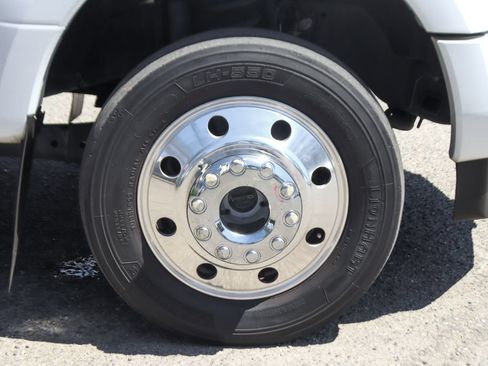 Used 2019 Ford F450 XLT w/ XLT Premium Package AWD/4WD image 42