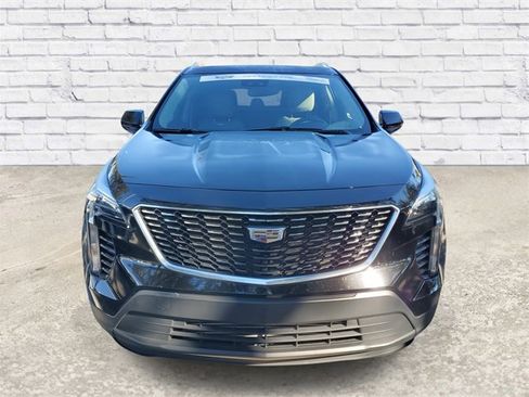 Certified 2023 Cadillac XT4 Luxury image 6
