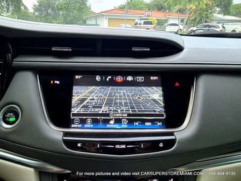 Used 2017 Cadillac XT5 Luxury FWD image 38