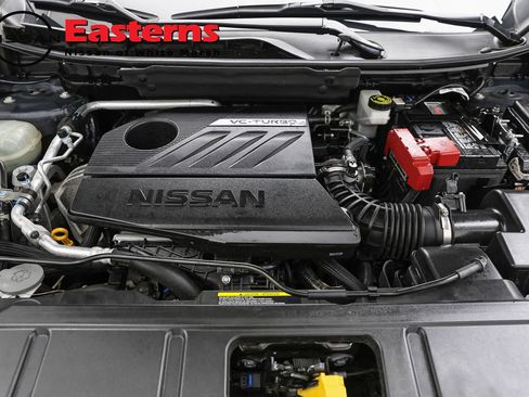 Used 2023 Nissan Rogue SV AWD/4WD image 7