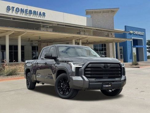 Used 2023 Toyota Tundra SR5 w/ SR5 Convenience Package image 1