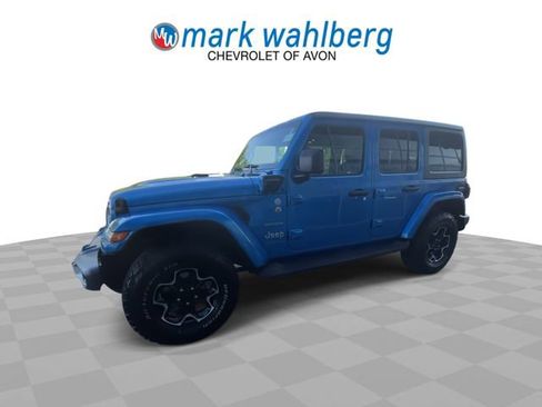 Used 2022 Jeep Wrangler Unlimited Sahara AWD/4WD image 4