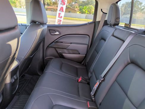 Used 2019 Chevrolet Colorado Z71 image 14