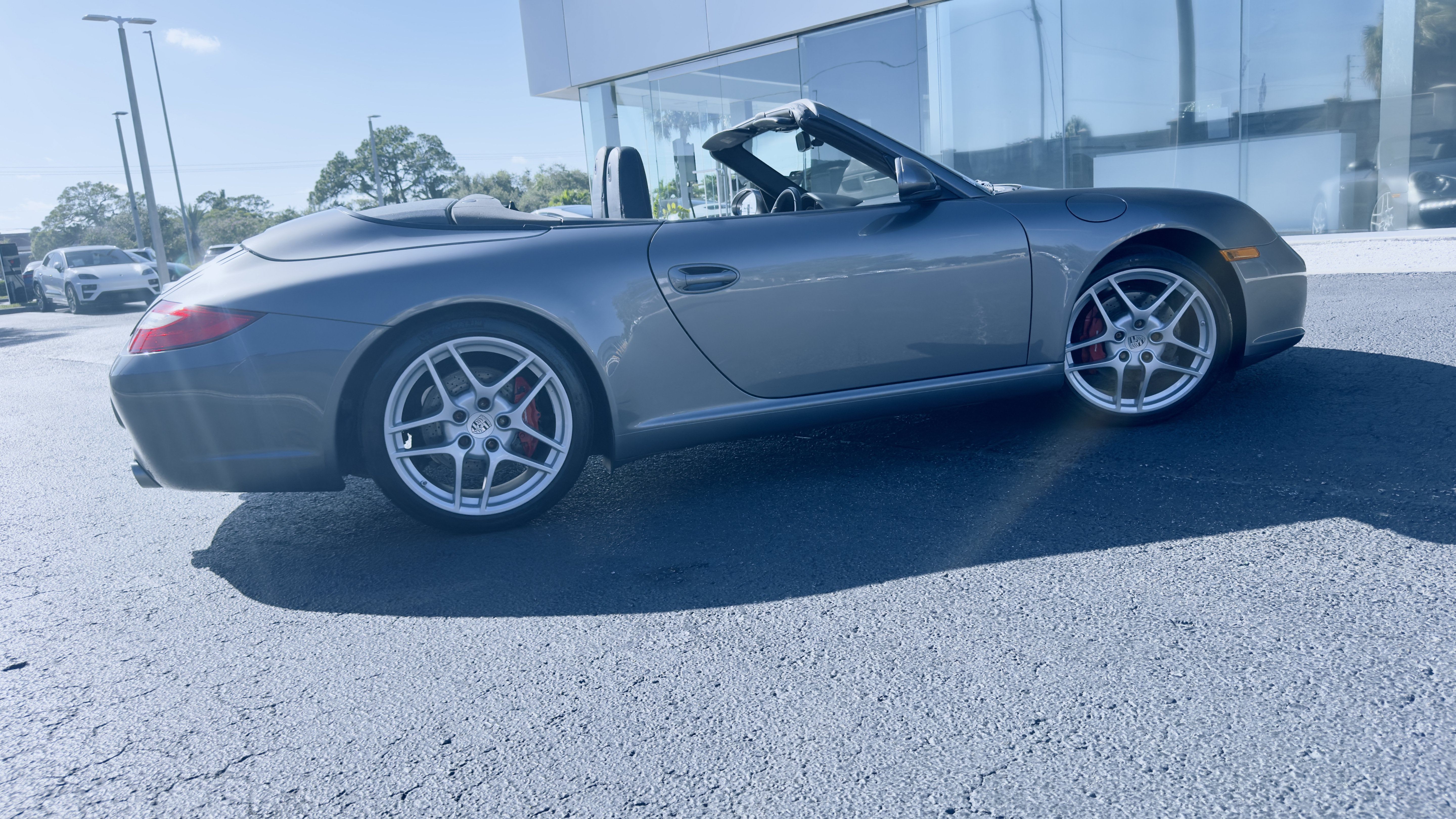 Used 2009 Porsche 911 Carrera S RWD image 27