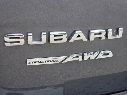 Used 2023 Subaru Crosstrek 2.5i Limited w/ Moonroof Package AWD/4WD image 8