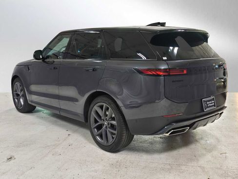 Used 2024 Land Rover Range Rover Sport SE AWD/4WD image 5