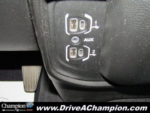 Used 2022 RAM 2500 Big Horn image 31