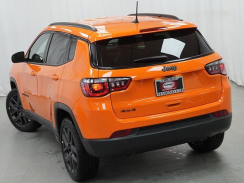 New 2026 Jeep Compass Latitude image 12