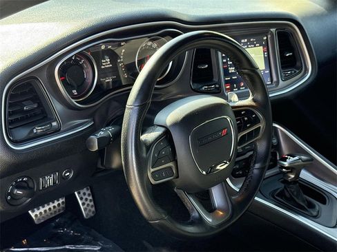 Used 2019 Dodge Challenger R/T Scat Pack image 9