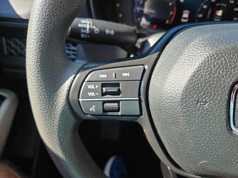 Used 2024 Honda Accord EX image 22