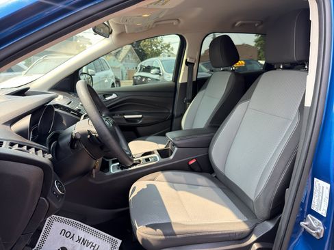 Used 2017 Ford Escape SE AWD/4WD image 14