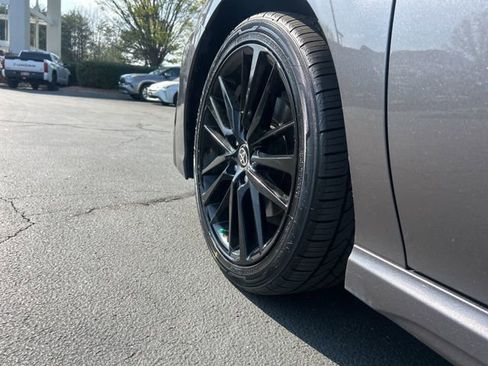 Used 2024 Toyota Camry XSE image 9