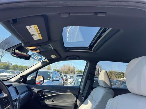 Used 2023 Honda Passport EX-L image 17