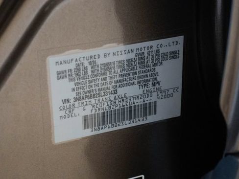 Used 2025 Nissan Kicks S AWD/4WD image 29