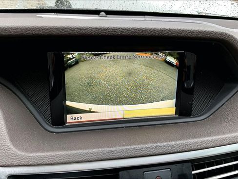 Used 2011 Mercedes-Benz E 350 4MATIC Wagon image 26