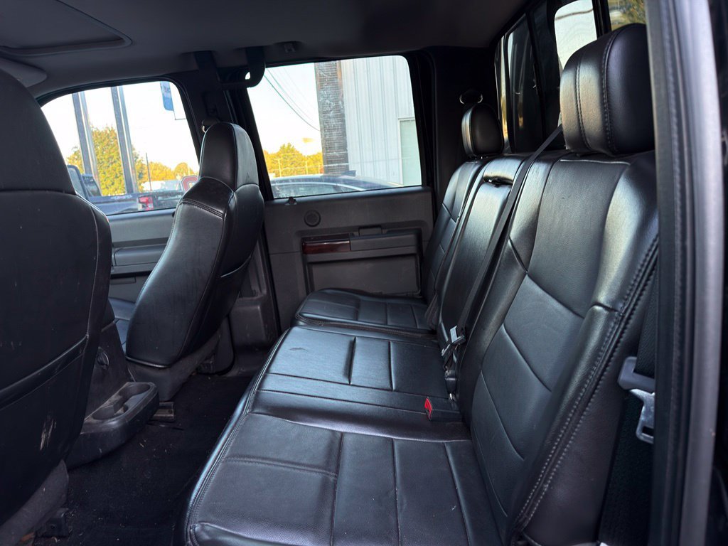 Used 2010 Ford F350 4x4 Crew Cab DRW Super Duty image 8