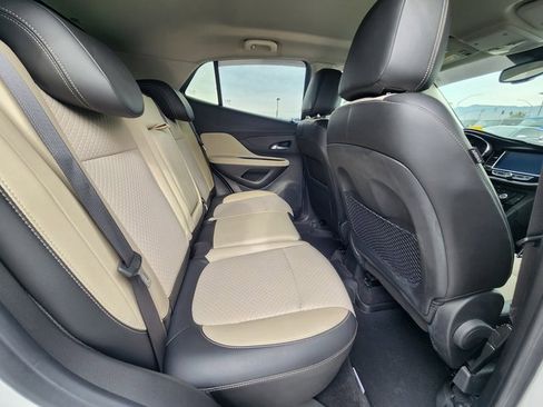 Used 2018 Buick Encore Preferred image 13