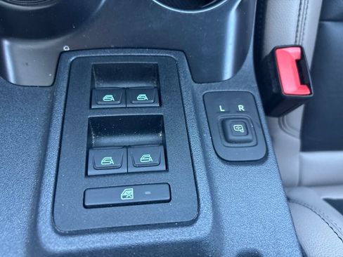 Used 2024 Ford Bronco Wildtrak AWD/4WD image 29