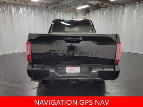 Used 2023 Toyota Tundra Platinum AWD/4WD image 7
