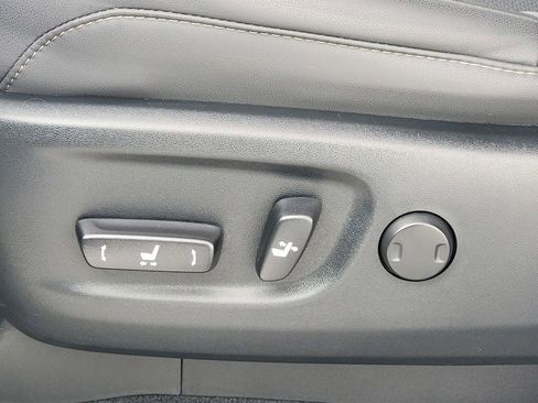 Used 2023 Lexus GX 460 Premium w/ Premium Package image 44