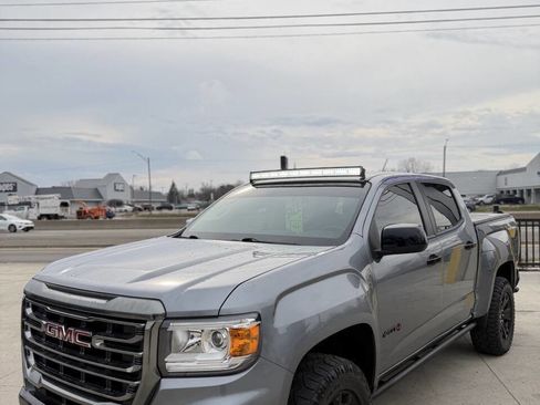 Used 2021 GMC Canyon AT4 image 3