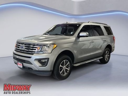 Used 2020 Ford Expedition XLT w/ Equipment Group 202A AWD/4WD image 1