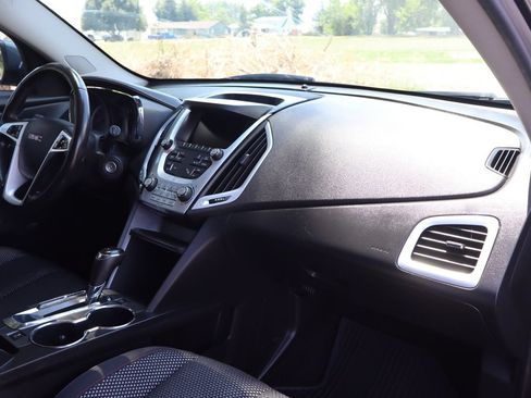 Used 2017 GMC Terrain SLE w/ Driver Alert Package I AWD/4WD image 17