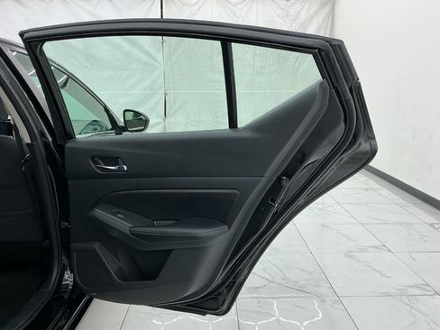 Used 2020 Nissan Altima 2.5 S FWD image 25