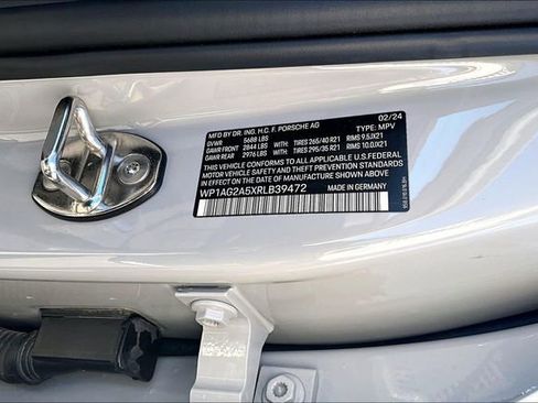 Used 2024 Porsche Macan S image 16