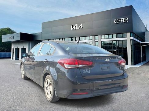 Certified 2017 Kia Forte LX image 6
