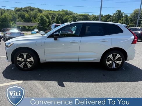 Used 2025 Volvo XC60 T8 Plus w/ Climate Package AWD/4WD image 5