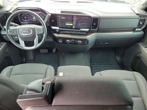 Used 2024 GMC Sierra 1500 Elevation image 17