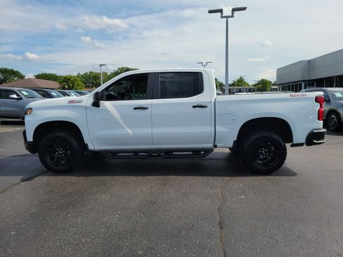 Used 2022 Chevrolet Silverado 1500 Custom Trail Boss w/ Safety Confidence Package AWD/4WD image 7