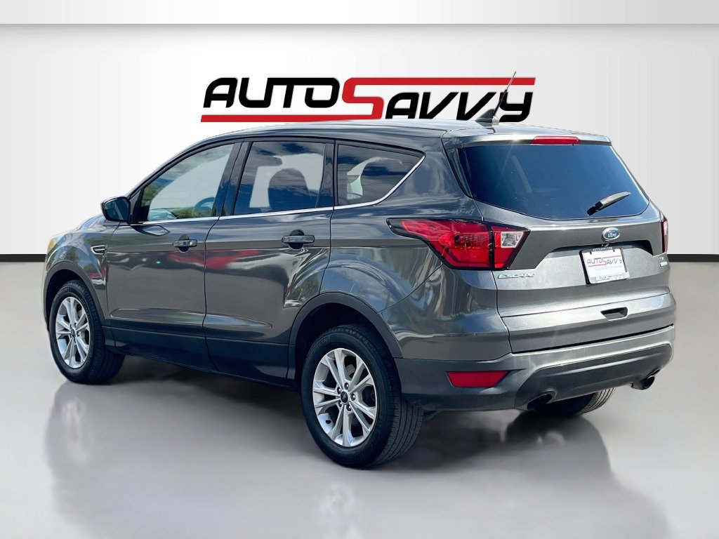 Used 2019 Ford Escape SE FWD image 5