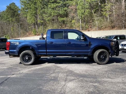 Used 2020 Ford F250 Lariat image 2