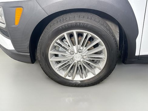 Used 2020 Hyundai Kona SEL FWD image 38