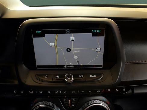 Used 2016 Chevrolet Camaro SS image 21