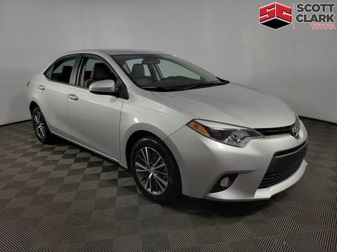 Used 2016 Toyota Corolla LE FWD image 1