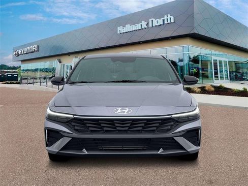 New 2026 Hyundai Elantra Sport image 12