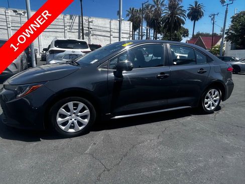Used 2024 Toyota Corolla LE FWD image 5