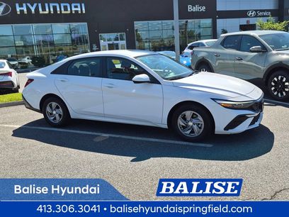 Certified 2024 Hyundai Elantra SE