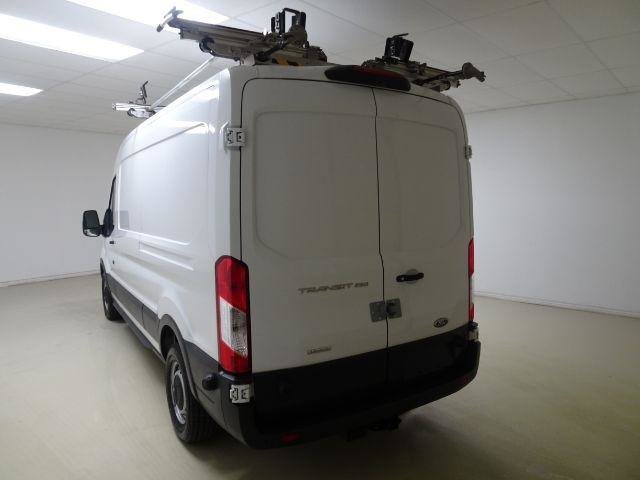 Used 2018 Ford Transit 250 148 Medium Roof RWD image 4