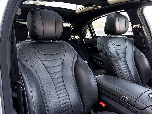 Used 2018 Mercedes-Benz S 560 4d Sedan S560 image 34