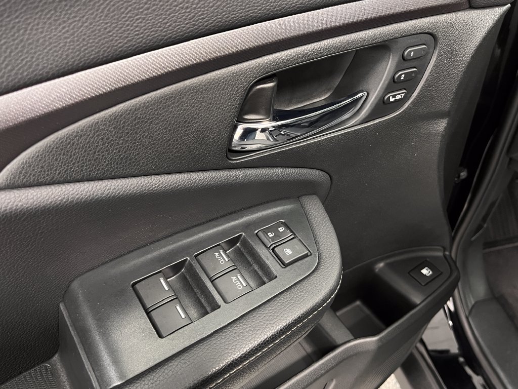 Used 2023 Honda Ridgeline RTL-E image 16