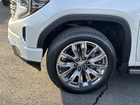 Used 2024 GMC Sierra 1500 Denali w/ Denali Reserve Package image 29