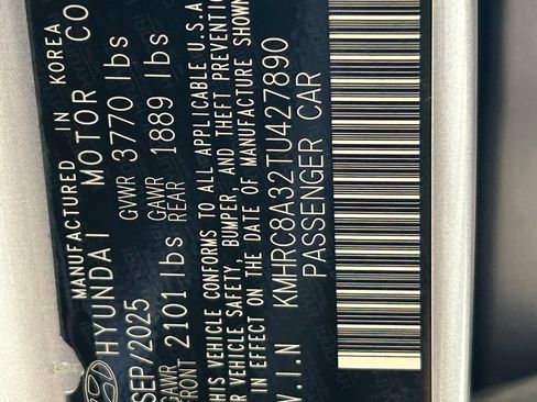 Used 2026 Hyundai Venue SEL FWD image 36